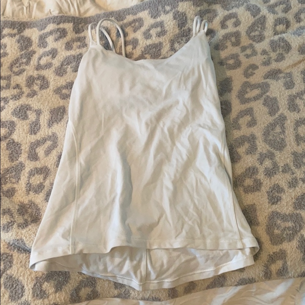 Lululemon white work out top size 8